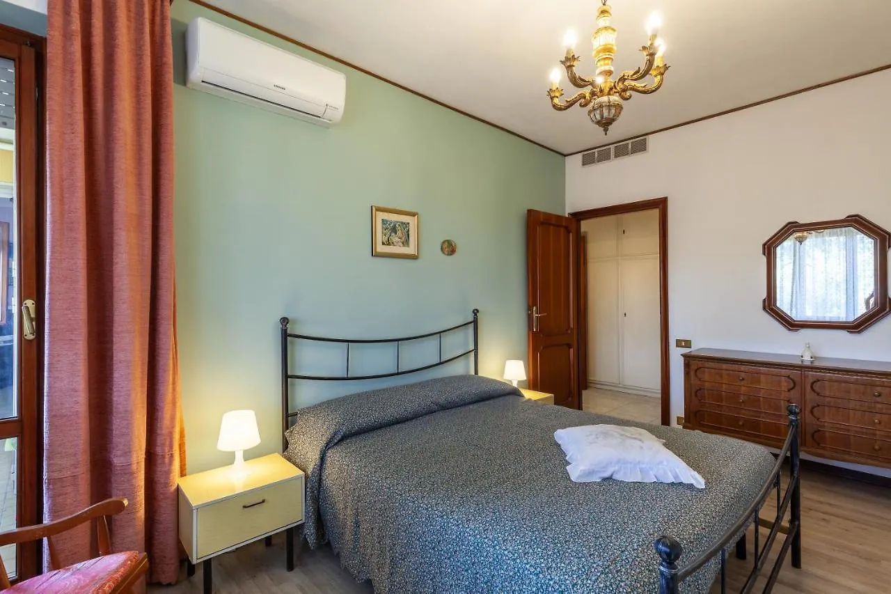 Appartement Casa Cesarina à Massa
